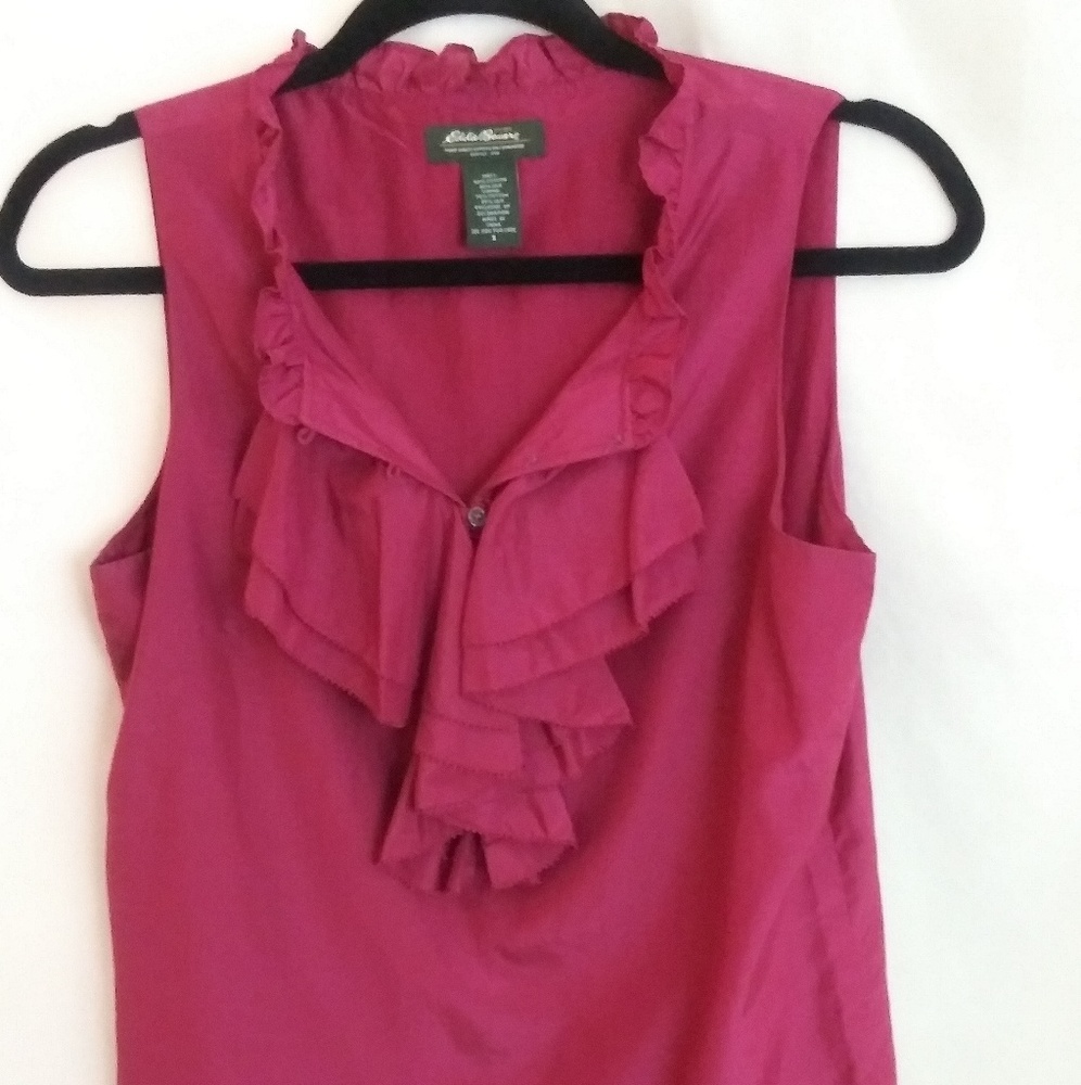 Eddie Bauer ruffle top sleeveless top size small